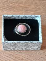 Très jolie bague en argent avec pierre rose, Enlèvement