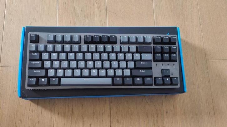 DURGOD Taurus K320 - Cherry MX Silent RED, Computers en Software, Toetsenborden, Zo goed als nieuw, Qwerty, Bedraad, Ophalen of Verzenden