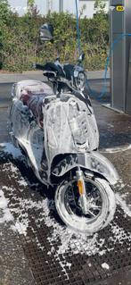 Kimco like, Fietsen en Brommers, Scooters | Kymco, Klasse A (25 km/u), Ophalen of Verzenden, Zo goed als nieuw, Like