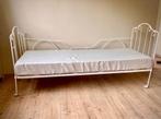 Smeedijzeren 1 persoons bed, Huis en Inrichting, Ophalen, Antiek / landelijk, Eenpersoons, Wit
