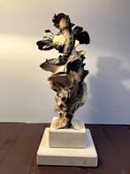 Kunstbeeld 'In de Wind' – enig stuk, Antiek en Kunst, Curiosa en Brocante, Ophalen