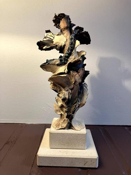 Kunstbeeld 'In de Wind' – enig stuk, Antiek en Kunst, Curiosa en Brocante, Ophalen