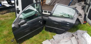 PEUGEOT 206 HB PORTIEREN LV+LA CODE EXLD beschikbaar voor biedingen