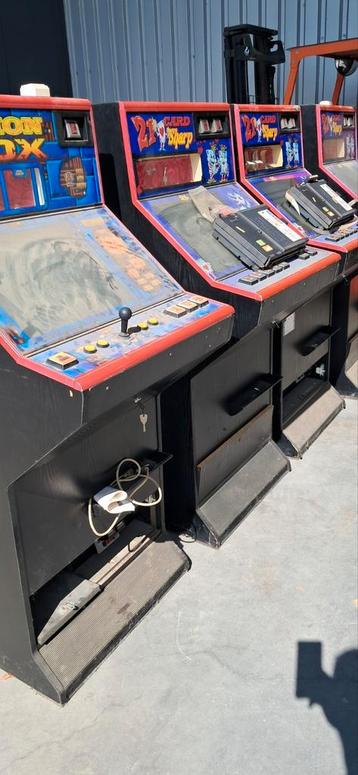 Magazijnopruiming arcadekasten/gokkasten  beschikbaar voor biedingen