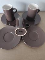 Tasses de sel et de poivre, Maison & Meubles, Cuisine | Vaisselle, Uni, Enlèvement ou Envoi, Comme neuf, Autres matériaux