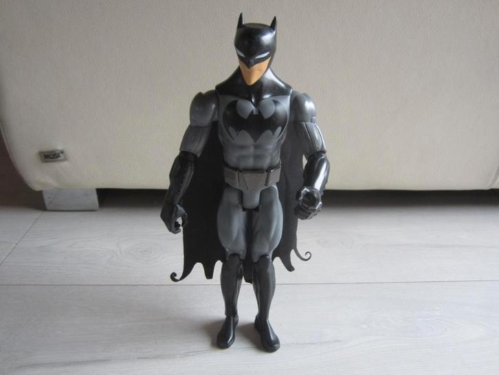 Batman - Grande figurine articulée 30cm - 6,00Eur, Verzamelen, Film en Tv, Zo goed als nieuw, Film, Actiefiguur of Pop, Ophalen of Verzenden