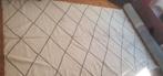 Tapis marocain en laine et brodé 295cm sur 185cm, Maison & Meubles, Ameublement | Tapis & Moquettes, Neuf
