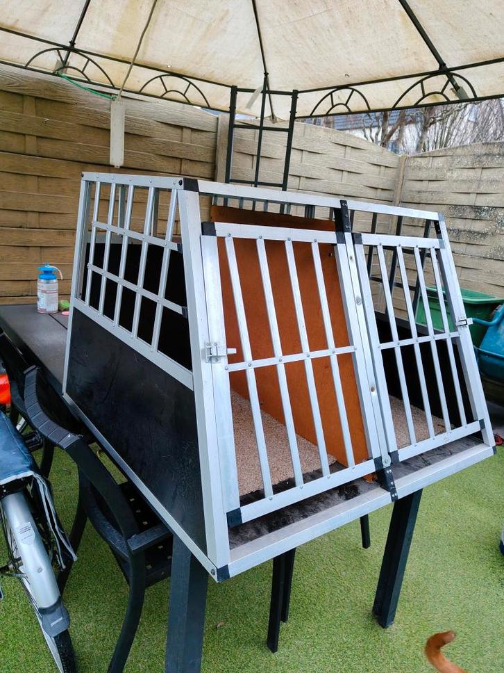 Hondenbench voor in de auto, Dieren en Toebehoren, Hondenbenches, Gebruikt, Ophalen