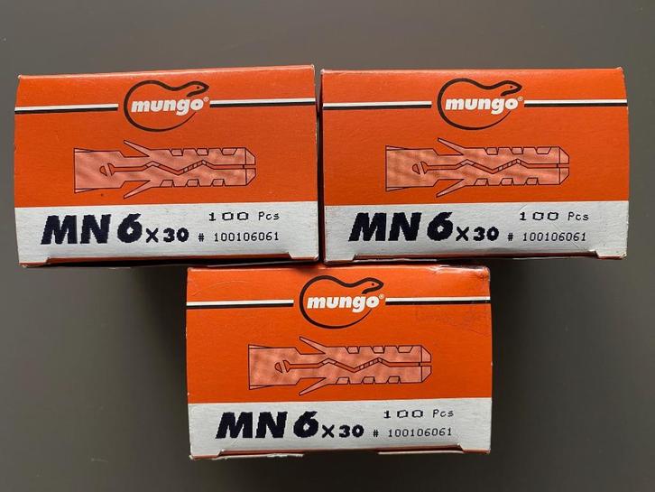 MN nylon plug 6x30 mm - 100 st MUNGO, Doe-het-zelf en Bouw, IJzerwaren en Bevestigingsmiddelen, Nieuw, Pluggen, Minder dan 50 mm
