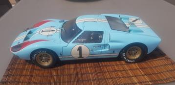 Ford GT 40  Mark II schaal 1/10 Exoto 1966 beschikbaar voor biedingen
