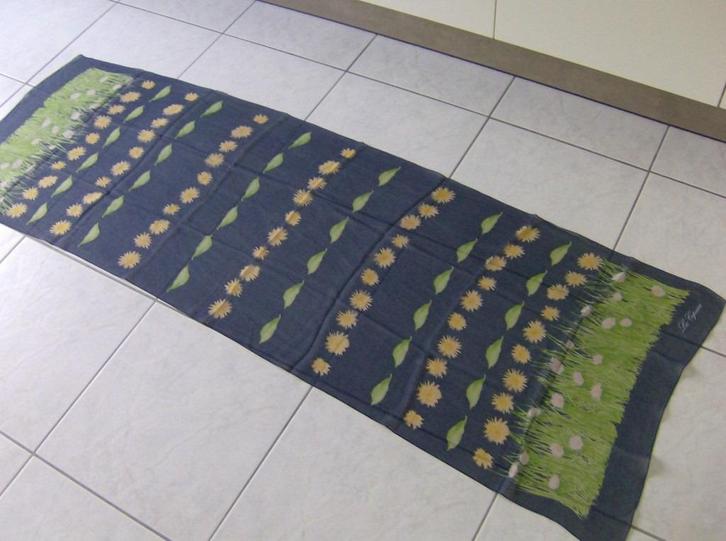 Diverse Natuurlijke Zijden Damessjaals., Kleding | Dames, Mutsen, Sjaals en Handschoenen, Sjaal, Ophalen of Verzenden