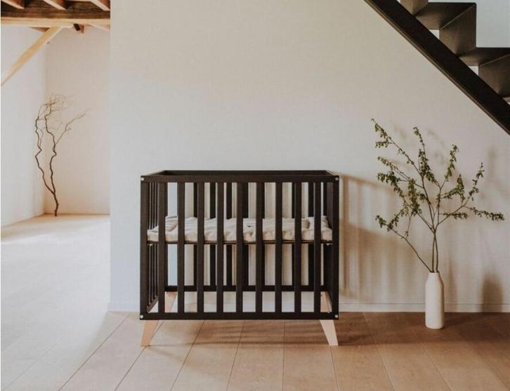 Babyuitzet, Kinderen en Baby's, Babywiegjes en Ledikanten, Zo goed als nieuw, Wieg, Ophalen