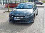 Kia ceed 1.0 annee 2023 8500 km, Autos, Berline, Achat, Phares directionnels, Traction avant