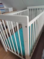 Kinderbedje met matras, Kinderen en Baby's, Kinderkamer | Complete kinderkamers, Ophalen, Zo goed als nieuw