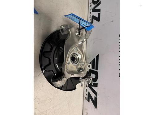 Fusee houder links-voor van een Volkswagen Tiguan, Auto-onderdelen, Ophanging en Onderstel, Volkswagen, Gebruikt, 3 maanden garantie
