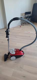 Stofzuiger Inventum, Elektronische apparatuur, Stofzuigers, Ophalen, Zo goed als nieuw, Stofzuiger