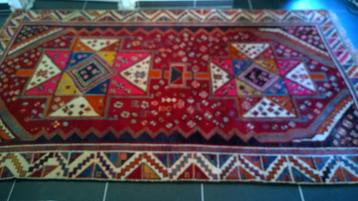 Oosters tapijt handgeknoopt wol 145 x 250cm