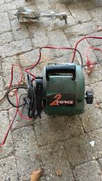 2 force winch, Doe-het-zelf en Bouw, Ophalen, Zo goed als nieuw, Elektrisch