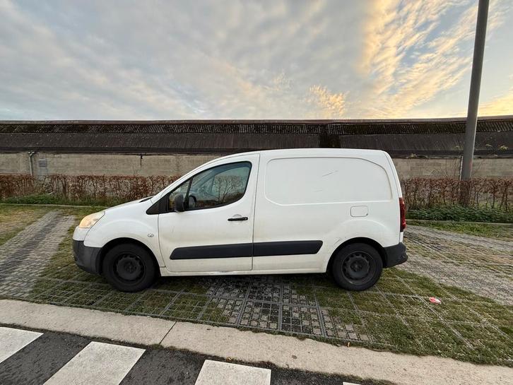 Peugeot partner 1.6 HDi, Auto's, Peugeot, Particulier, Partner, Schuifdeur, Diesel, Euro 5, Wit, Voorwielaandrijving, Ophalen