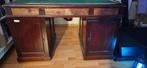 Antiek bureau, Ophalen