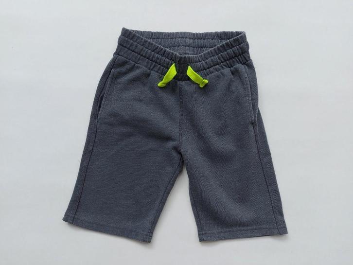 HEMA jogging short 9/10 jaar 134/ 140 - TOPstaat !, Kinderen en Baby's, Kinderkleding | Maat 134, Zo goed als nieuw, Jongen, Broek