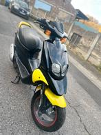 Peugeot TKR classe A fournis avec tout ses papier et 2 cles, Fietsen en Brommers, Ophalen, Overige modellen, Nieuw, Klasse A (25 km/u)