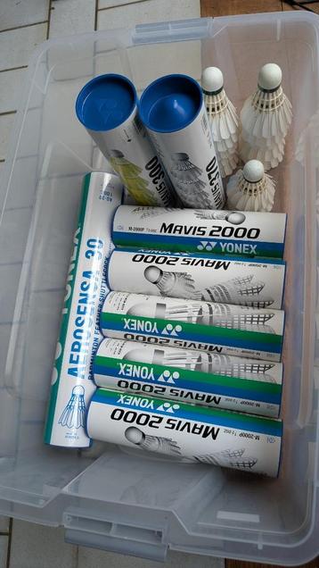 Yonex badminton pluimen  beschikbaar voor biedingen