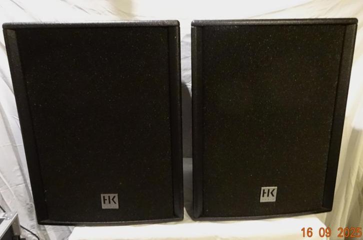 Set HK-Audio PR:O 15A actieve speakers, Audio, Tv en Foto, Luidsprekerboxen, Zo goed als nieuw, Front, Rear of Stereo speakers