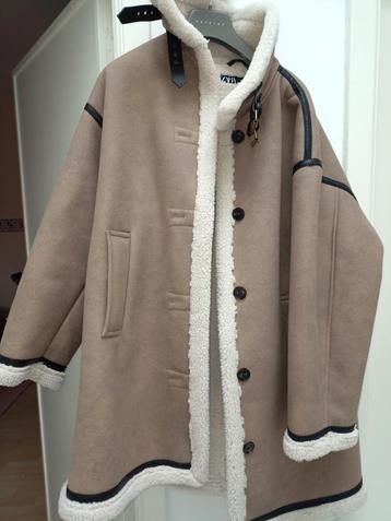 Winterjas Zara beschikbaar voor biedingen