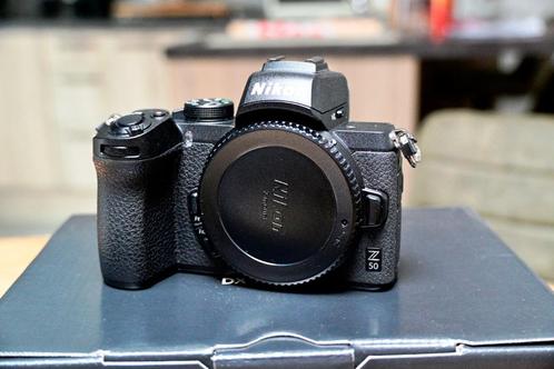Nikon Z50 + Z16-50mm (801 clickx), Audio, Tv en Foto, Fotocamera's Digitaal, Zo goed als nieuw, Spiegelreflex, Nikon, Ophalen of Verzenden