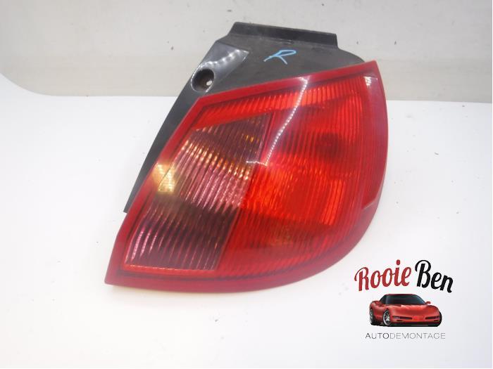 Achterlicht rechts van een Mitsubishi Colt, Gebruikt, -, -, Ophalen of Verzenden