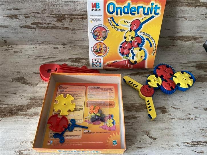 Onderuit vernieuwde versie MB spellen [s722], Hobby & Loisirs créatifs, Jeux de société | Jeux de plateau, Comme neuf, Envoi