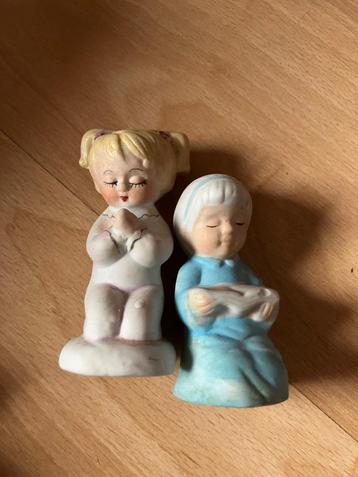 Religieuze beeldjes – communie (2 Euro per stuk) beschikbaar voor biedingen