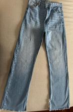 Jeans Bershka straight taille 36, Kleding | Dames, Spijkerbroeken en Jeans, Blauw, W28 - W29 (confectie 36), Zo goed als nieuw