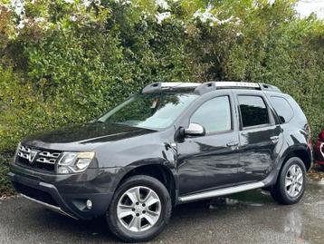 Dacia Duster 1.5 dCi+AIRCO+NAVI+CUIR+JANTES+EURO 6B beschikbaar voor biedingen