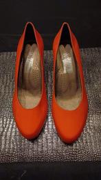 1 paar lacquer schoenen orange maat 37, Hoge laarzen, Oranje, Ophalen of Verzenden, Zo goed als nieuw