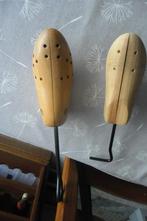 2 Cederhouten schoenspanners., Ophalen of Verzenden