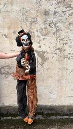 Pakket halloweendecoratie (staanclown, spinnen, spinnenweb), Ophalen, Zo goed als nieuw