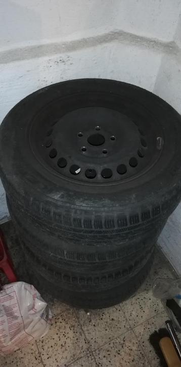 4 stalen autovelgen in goede staat maat 15 Volkswagen beschikbaar voor biedingen