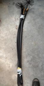 2 schoorsteenborstels, Ophalen