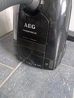 Aspirateur AEG télescopique à sac 1500 watts, Enlèvement, Utilisé, 1200 à 1600 watts, Aspirateur