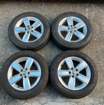 Volkswagen Polo orgineel Velgen met Zomer Banden beschikbaar voor biedingen