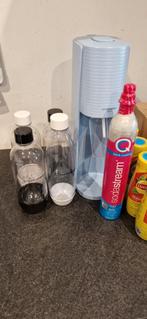sodastream terra + 4 flessen + 2 co2 flessen, Ophalen, Zo goed als nieuw