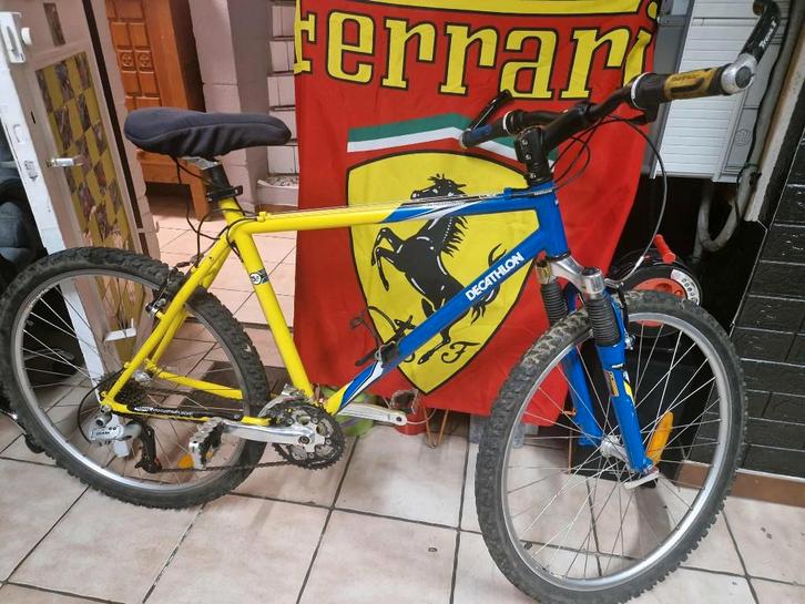 Vélo Vtt 26 pouces " Decathlon Rockrider 5.2 ", Fietsen en Brommers, Fietsen | Mountainbikes en ATB, Gebruikt, Heren, Overige merken