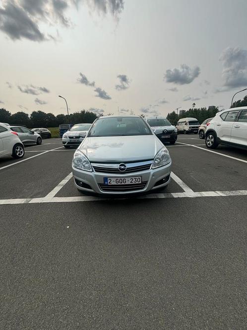 AUTO TE KOOP, Auto's, Opel, Particulier, Astra, Airbags, Airconditioning, Elektrische buitenspiegels, Mistlampen, Radio, Benzine