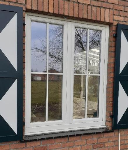 2 pvc ramen 1340 x 1580, Bricolage & Construction, Vitres, Châssis & Fenêtres, Utilisé, Fenêtre de façade ou Vitre, 120 à 160 cm