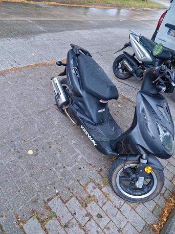 Keeway fact a klasse  70cc malossi  beschikbaar voor biedingen