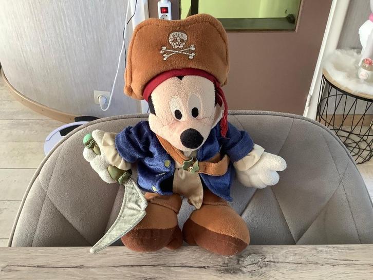 Disney Mickey Mouse piraten pluche character (27 cm), Kinderen en Baby's, Speelgoed | Knuffels en Pluche, Zo goed als nieuw, Overige typen