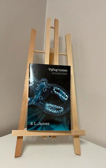 E.L. James - Vijftig tinten donkerder beschikbaar voor biedingen