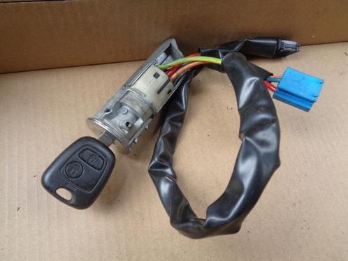 Kontaktslot + Sleutel van een Peugeot 206, Auto-onderdelen, Overige Auto-onderdelen, Peugeot, Gebruikt, 3 maanden garantie, Ophalen of Verzenden